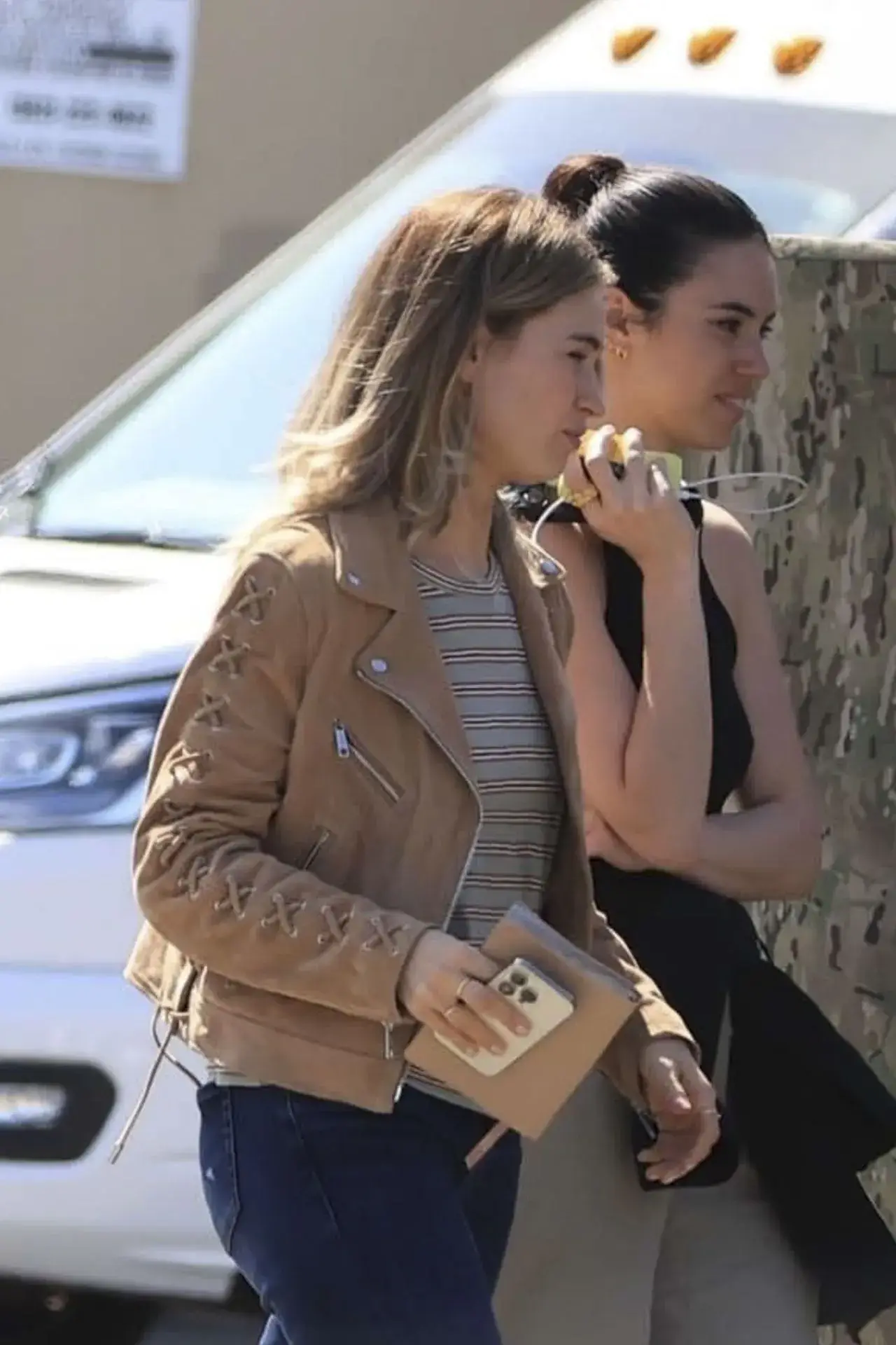 LILY JAMES STILLS ON SET IN LA CONTINUING HER WORK ON THE FILM SWIPED 4